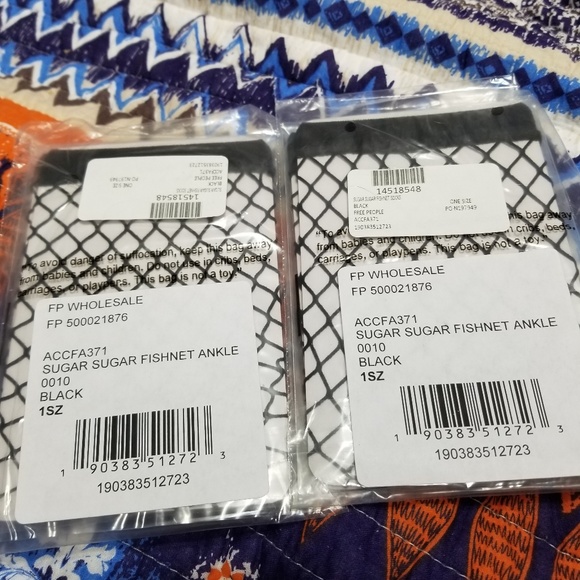 Free People Sugar Sugar Fishnet Ankle Socks Black - Picture 6 of 8